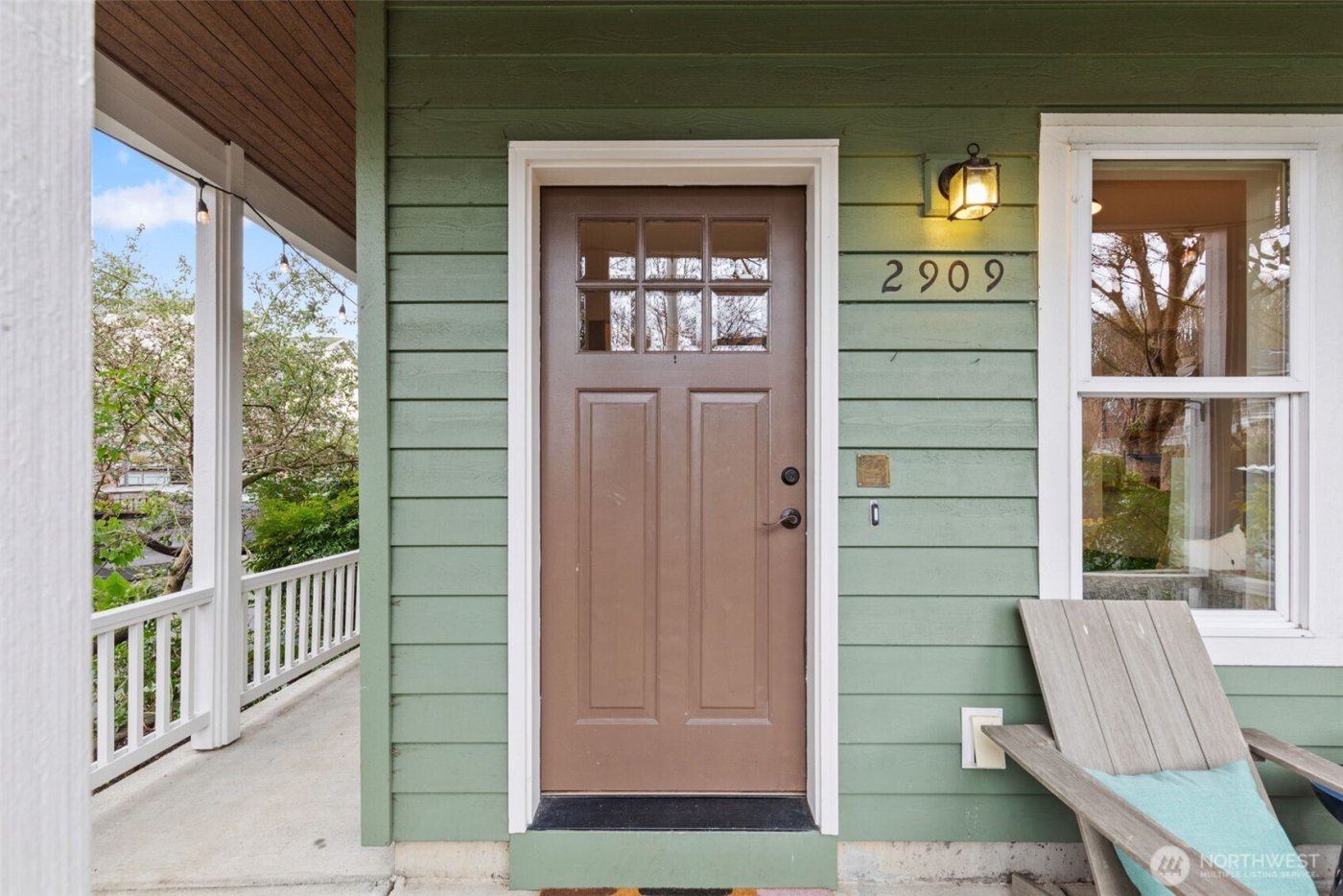 2909 S Adams Street , Seattle, WA 98108