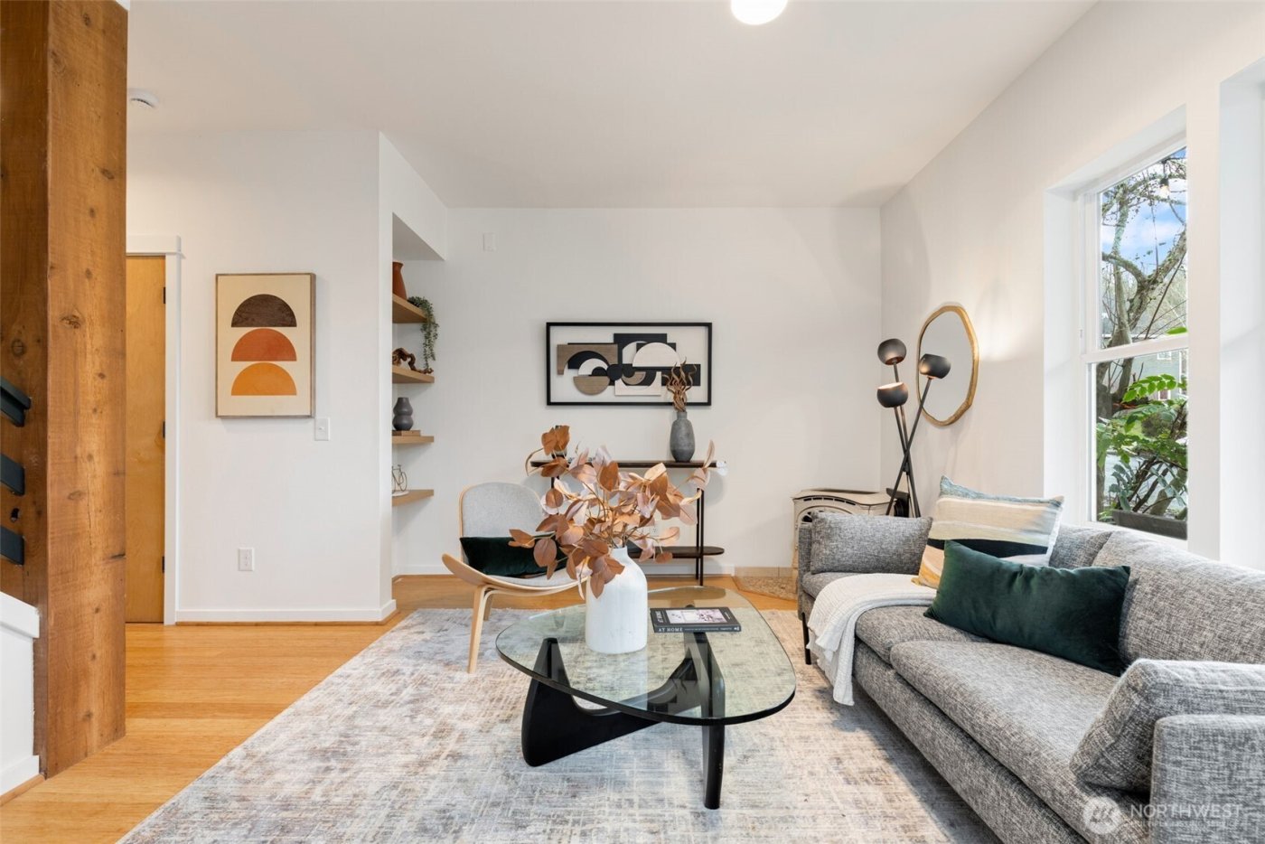 2909 S Adams Street , Seattle, WA 98108