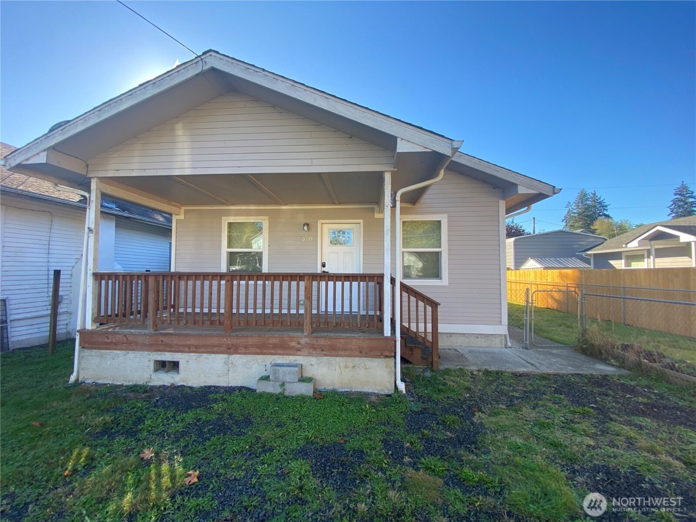 320 C Street , South Bend, WA 98586
