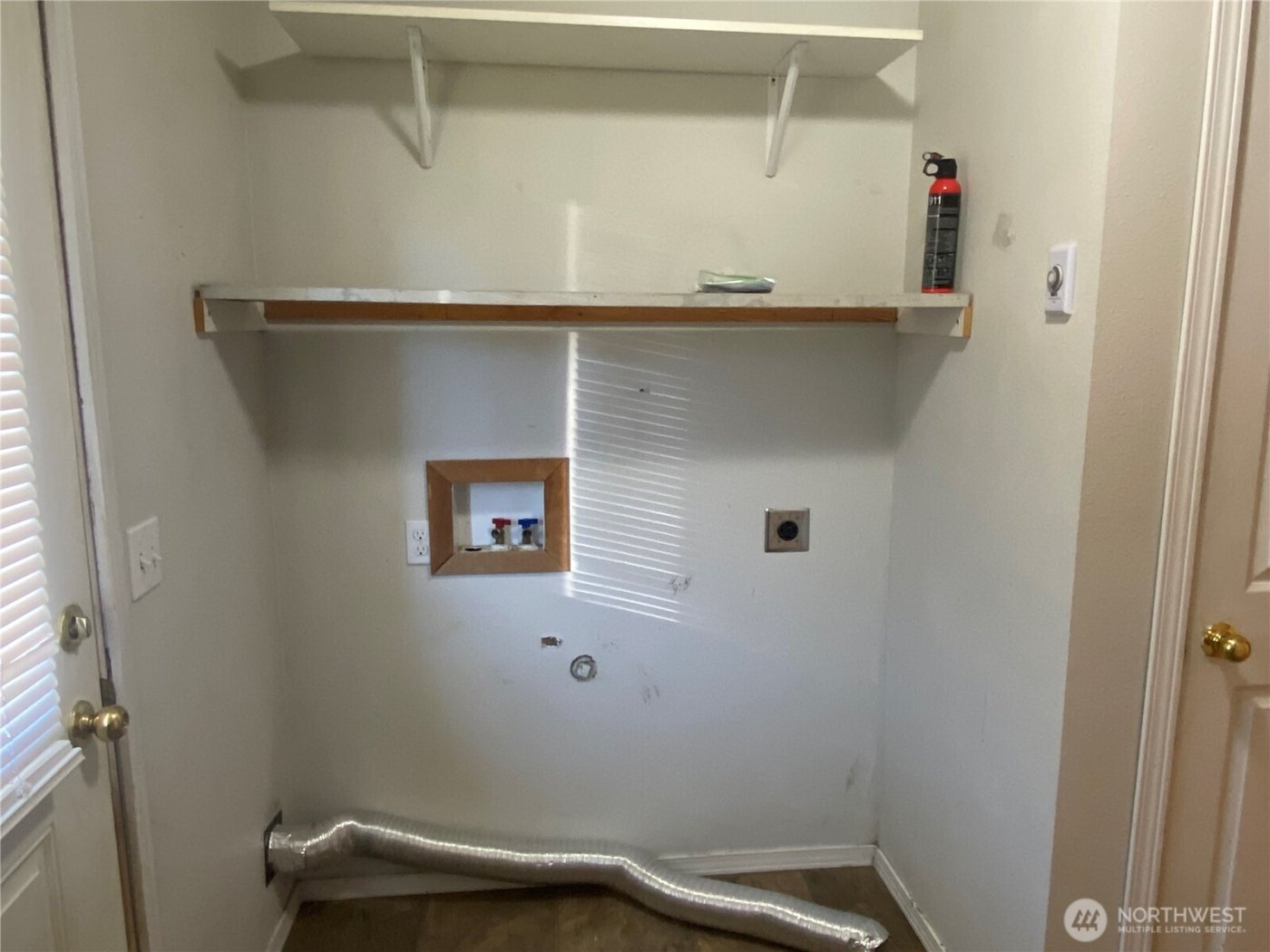 320 C Street , South Bend, WA 98586