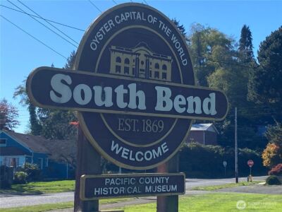 320 C Street , South Bend, WA 98586 - Photo 24