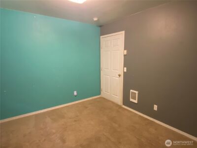 320 C Street , South Bend, WA 98586 - Photo 10