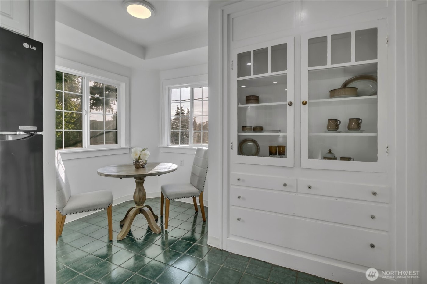 7656 Pacific Avenue , Tacoma, WA 98408