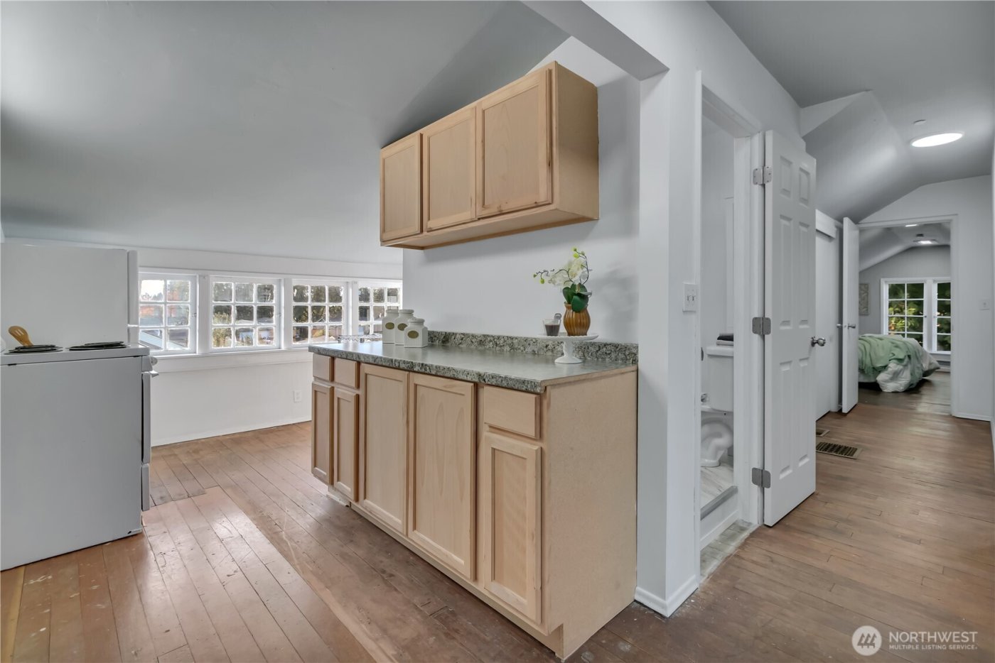 7656 Pacific Avenue , Tacoma, WA 98408