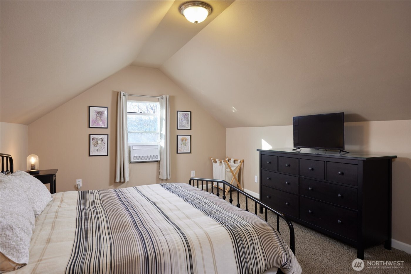 123 E Maple Street , Walla Walla, WA 99362