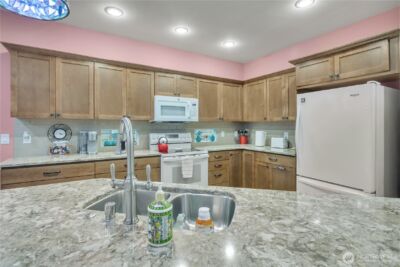 18725 145th Street E, Bonney Lake, WA 98391 - Photo 4