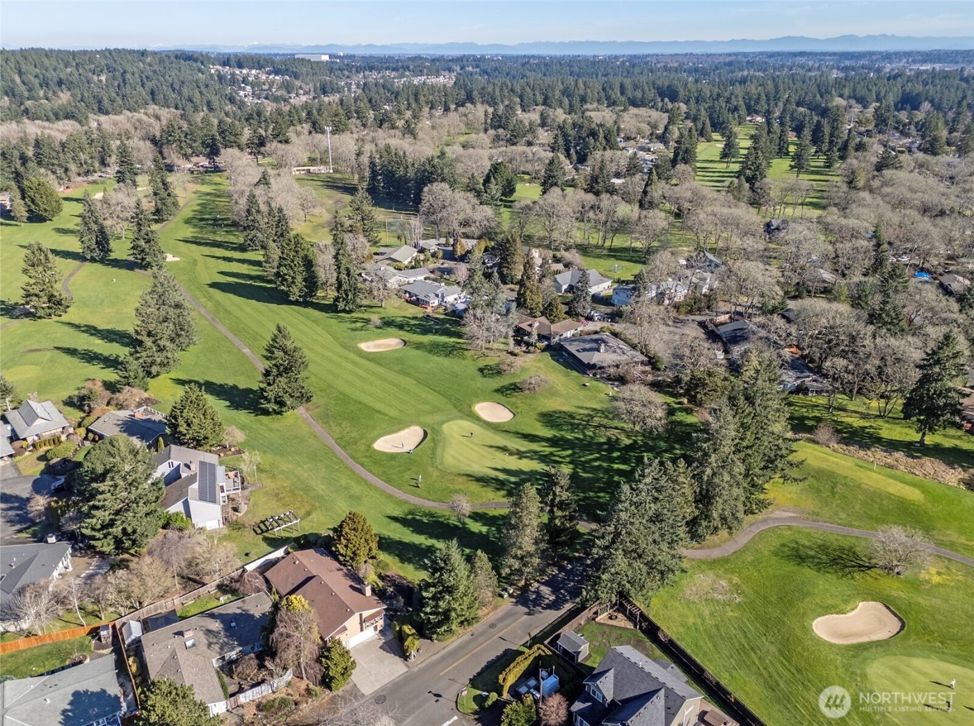 8401 Amber Drive SW, Lakewood, WA 98498-5042