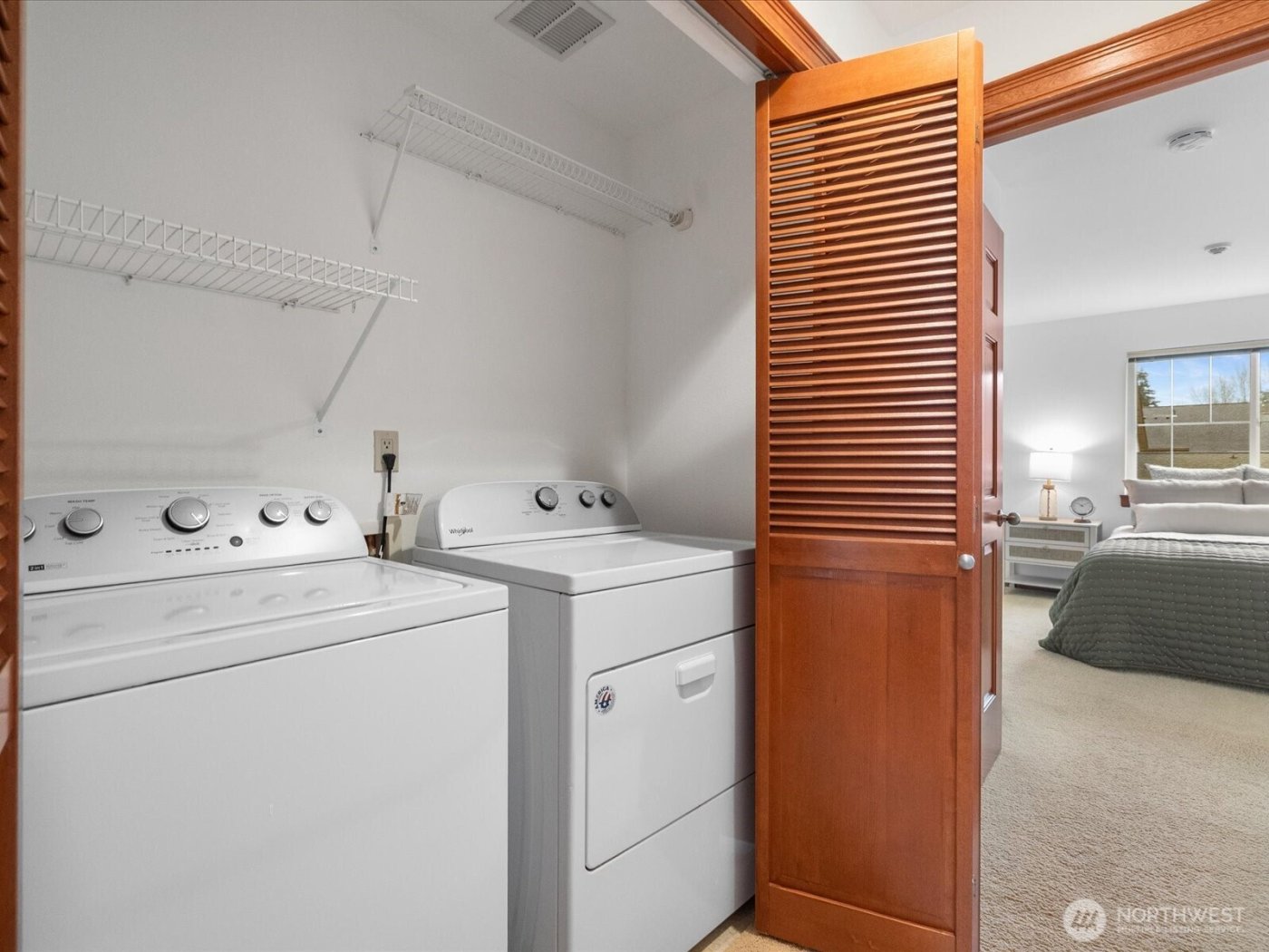 18410 36th Avenue W #C, Lynnwood, WA 98037