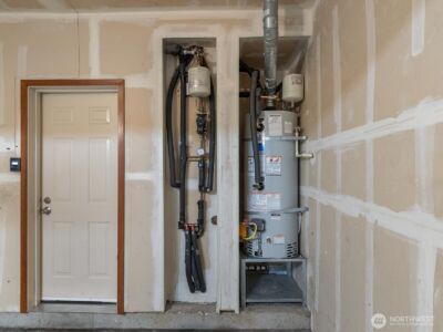18410 36th Avenue W #C, Lynnwood, WA 98037 - Photo 35