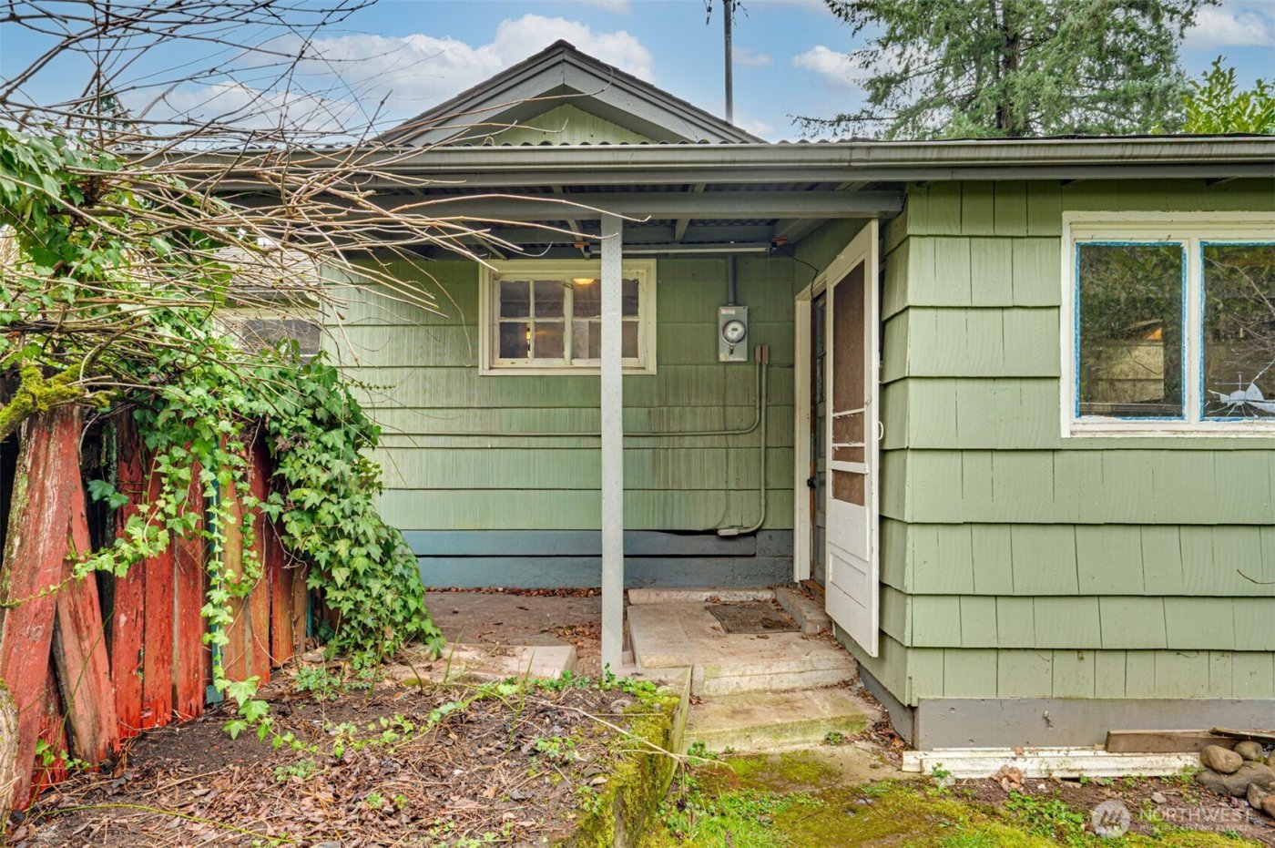 1065 9th Street , Washougal, WA 98671