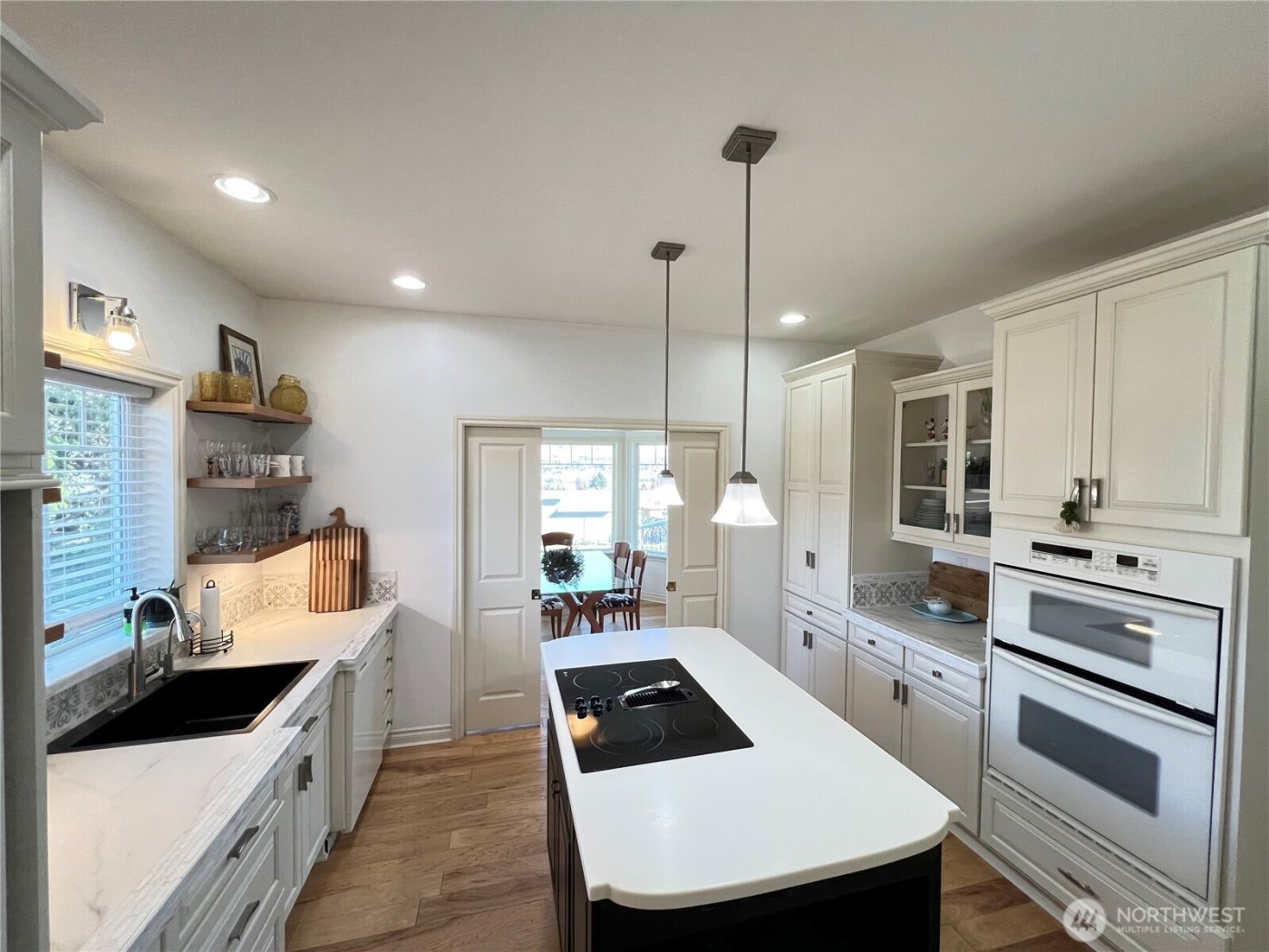 1601 Maiden Lane #E102, Wenatchee, WA 98801