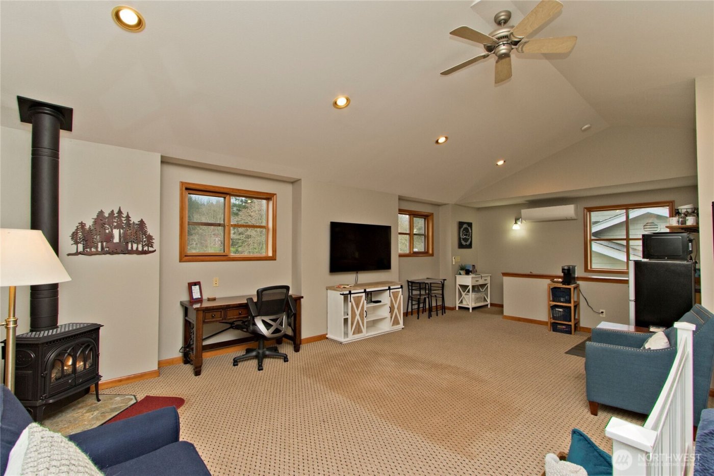 25116 SE 162nd Street , Issaquah, WA 98027