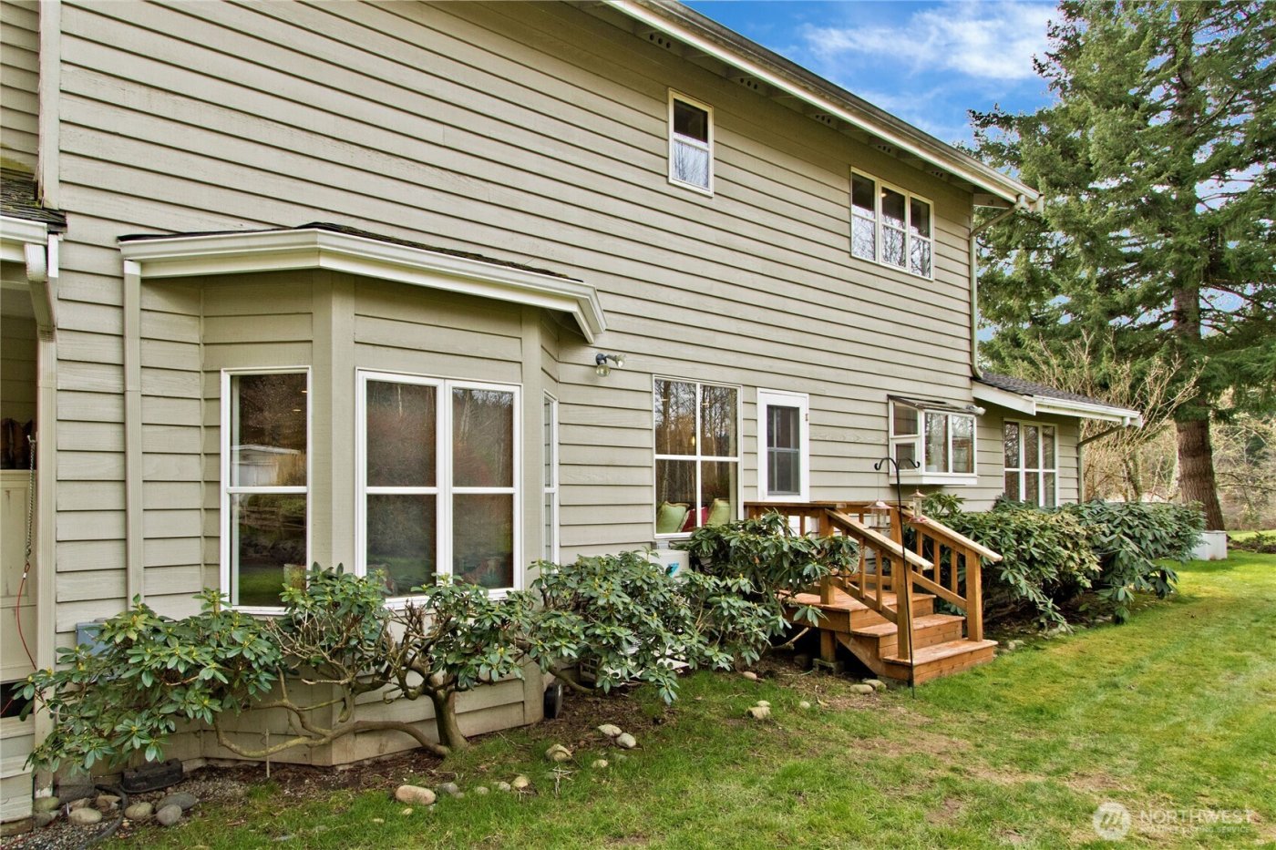 25116 SE 162nd Street , Issaquah, WA 98027