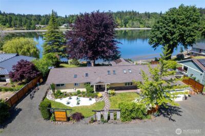 295 SE Bayview Road , Shelton, WA 98584