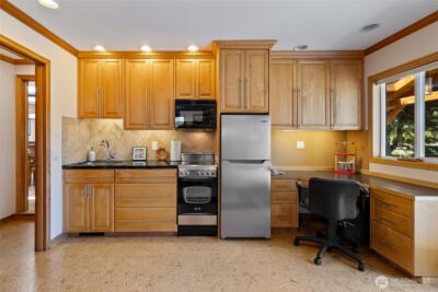 295 SE Bayview Road , Shelton, WA 98584 - Photo 20