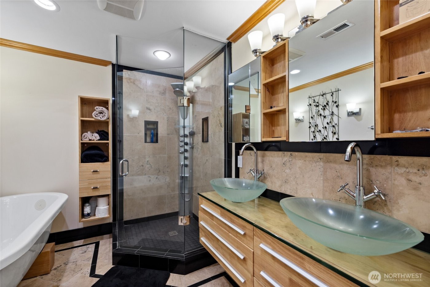 295 SE Bayview Road , Shelton, WA 98584