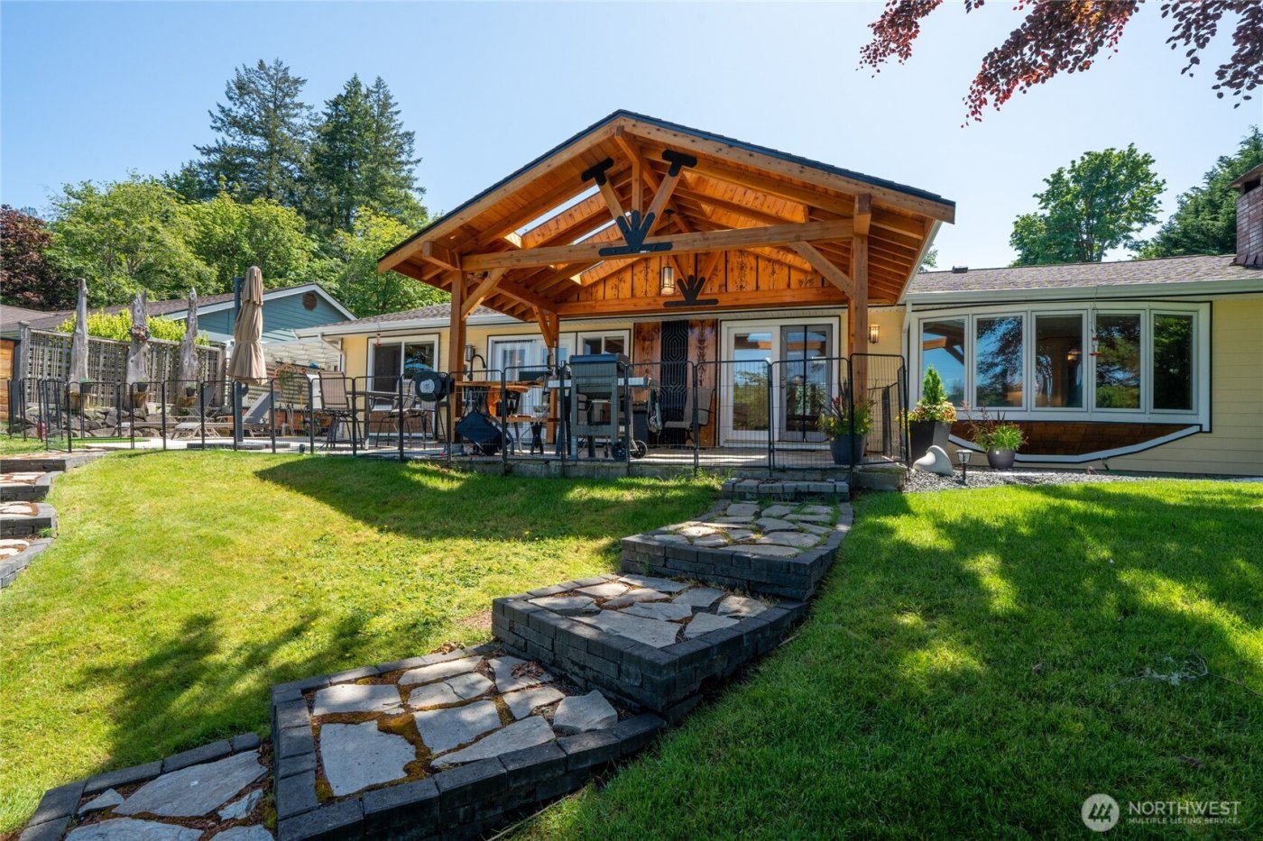 295 SE Bayview Road , Shelton, WA 98584