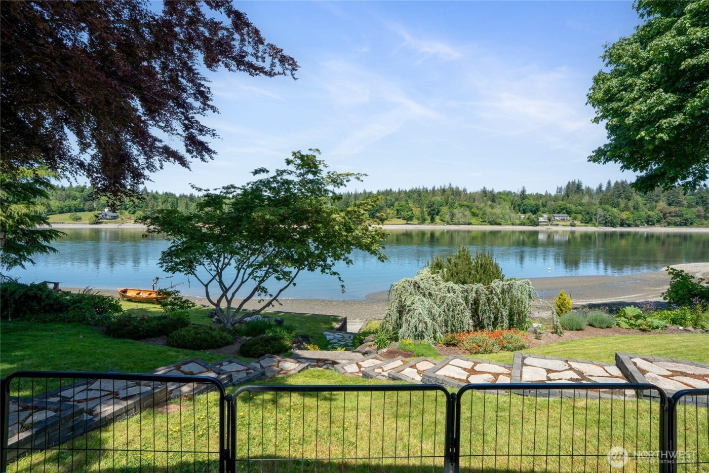 295 SE Bayview Road , Shelton, WA 98584