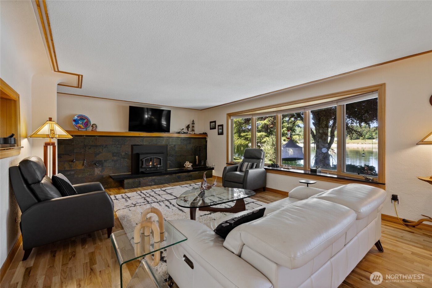 295 SE Bayview Road , Shelton, WA 98584