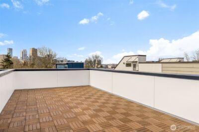 914 B 15th Avenue , Seattle, WA 98122 - Photo 8