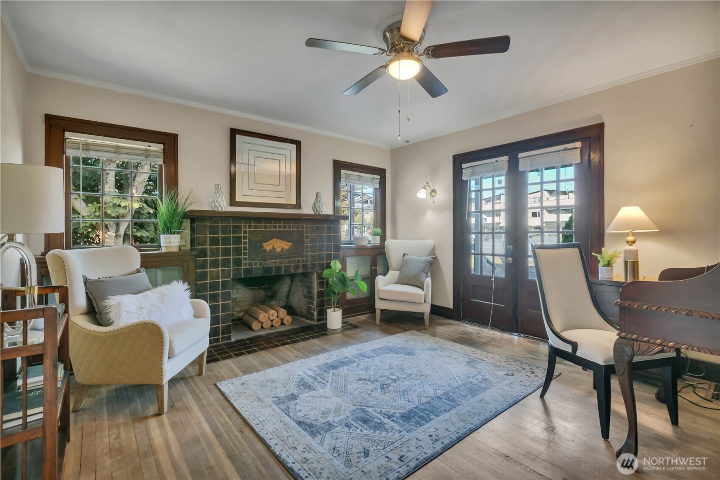 7656 Pacific Avenue , Tacoma, WA 98408