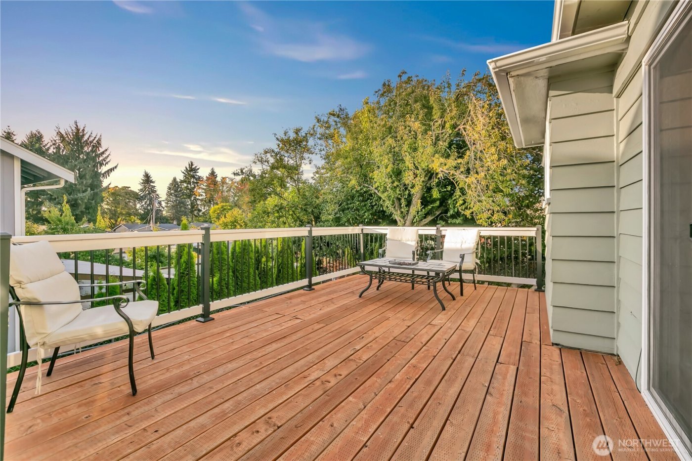 7656 Pacific Avenue , Tacoma, WA 98408