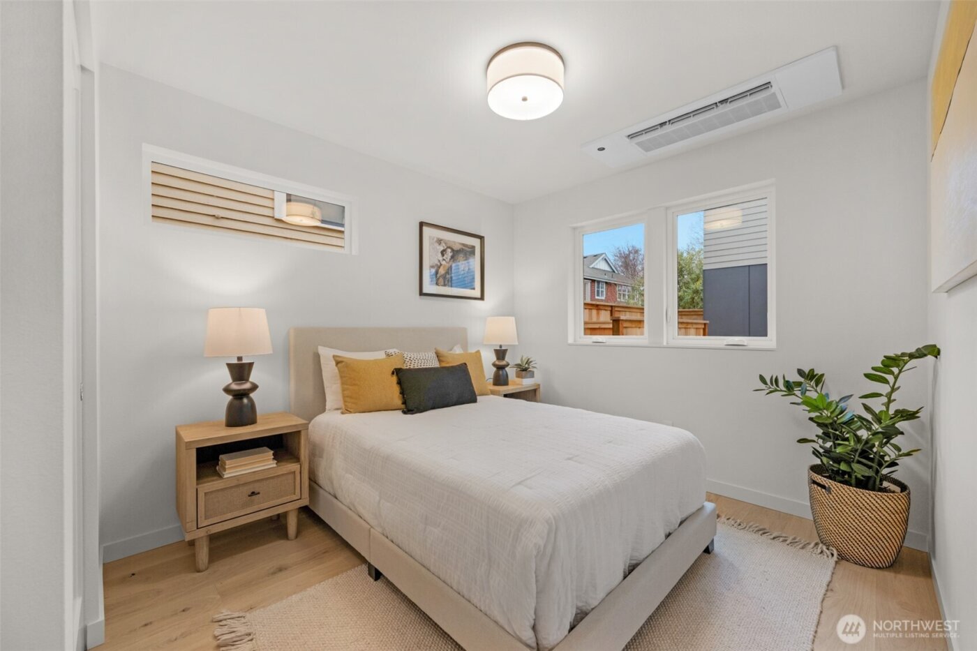 1410 N 47th Street #A, Seattle, WA 98103