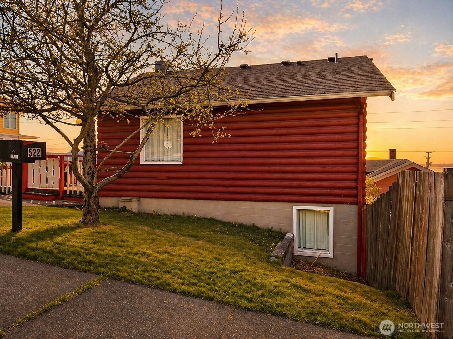522 12th Street , Bellingham, WA 98225