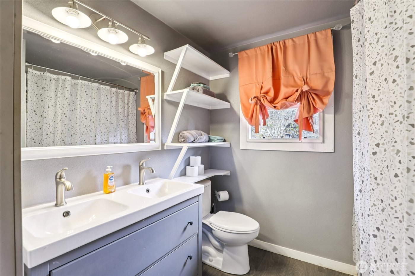 6415 NW Firwood Drive , Vancouver, WA 98665