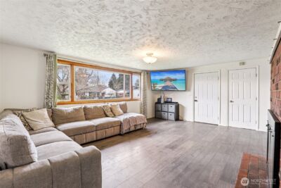 6415 NW Firwood Drive , Vancouver, WA 98665 - Photo 5