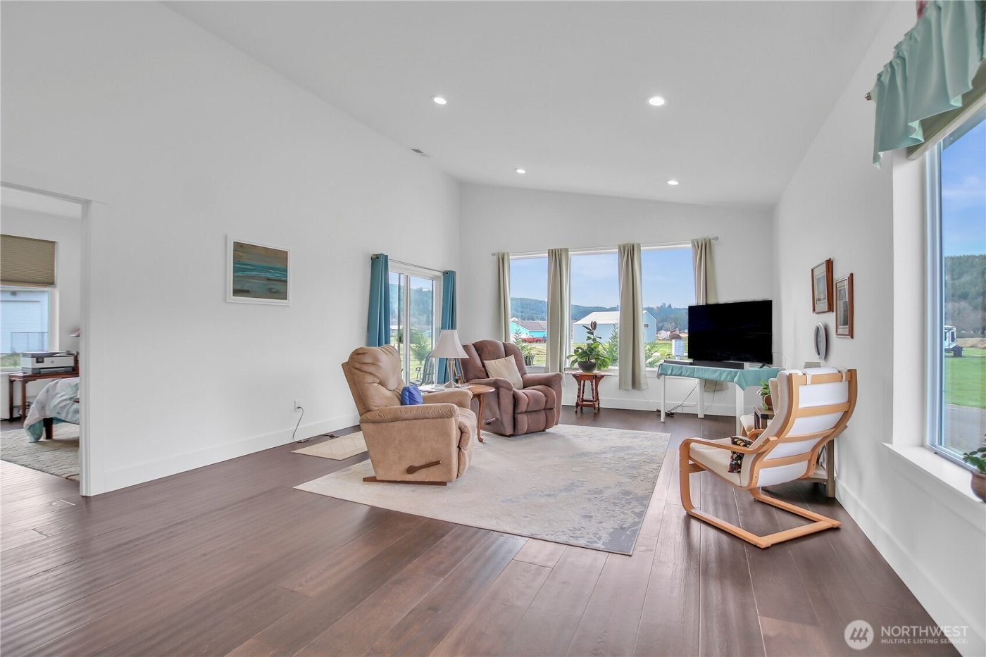 30 Nature Loop , Cathlamet, WA 98612