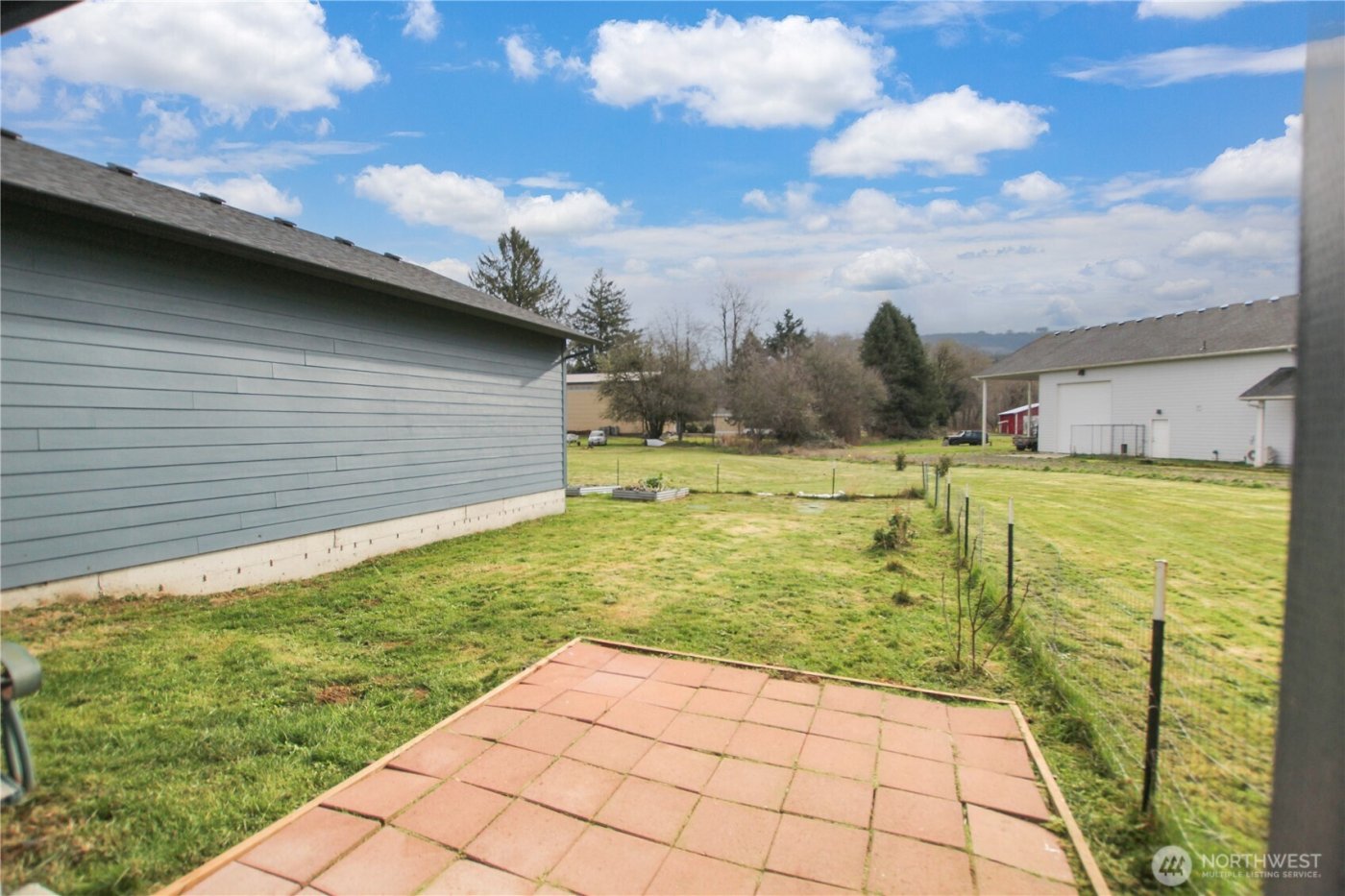 30 Nature Loop , Cathlamet, WA 98612