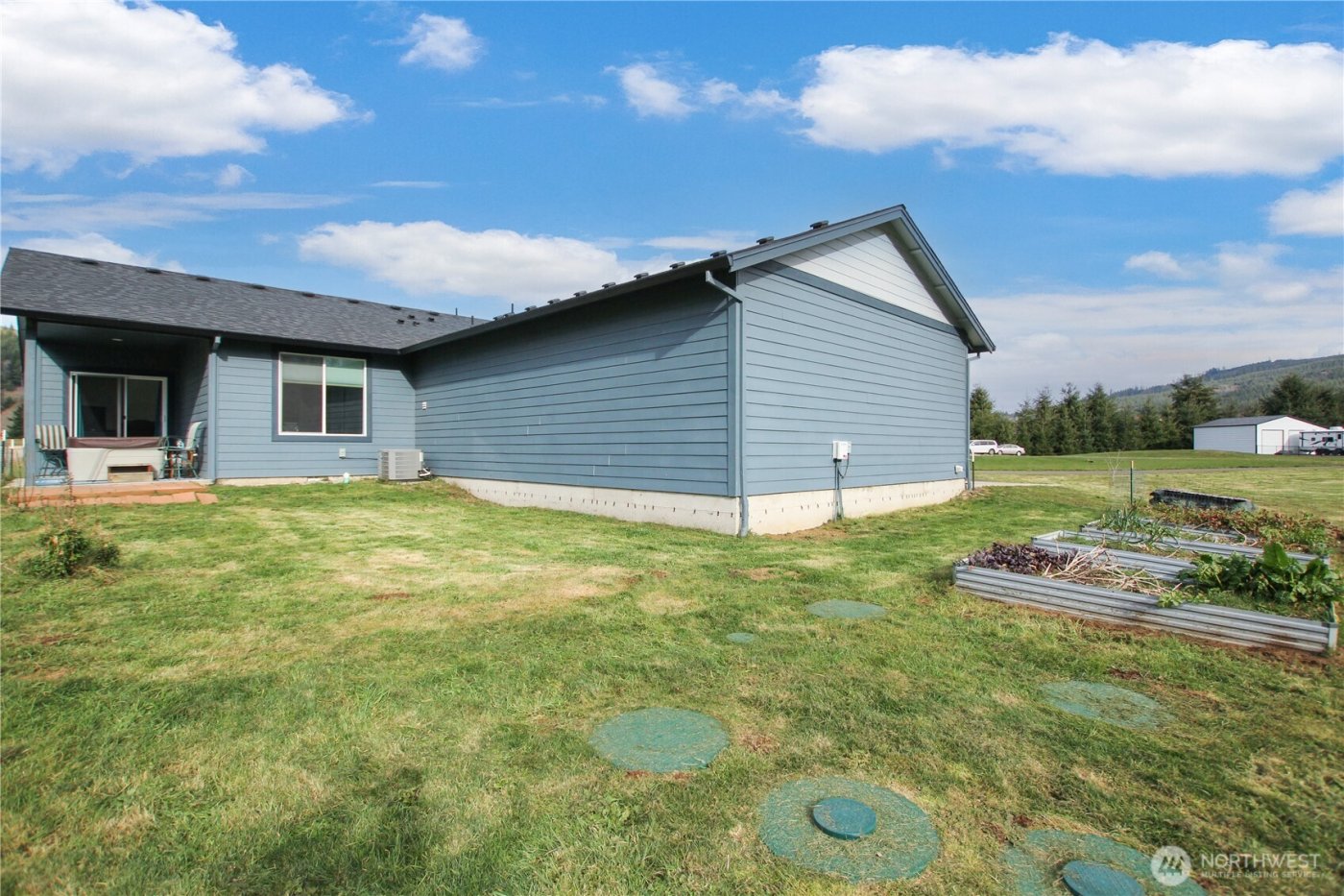 30 Nature Loop , Cathlamet, WA 98612