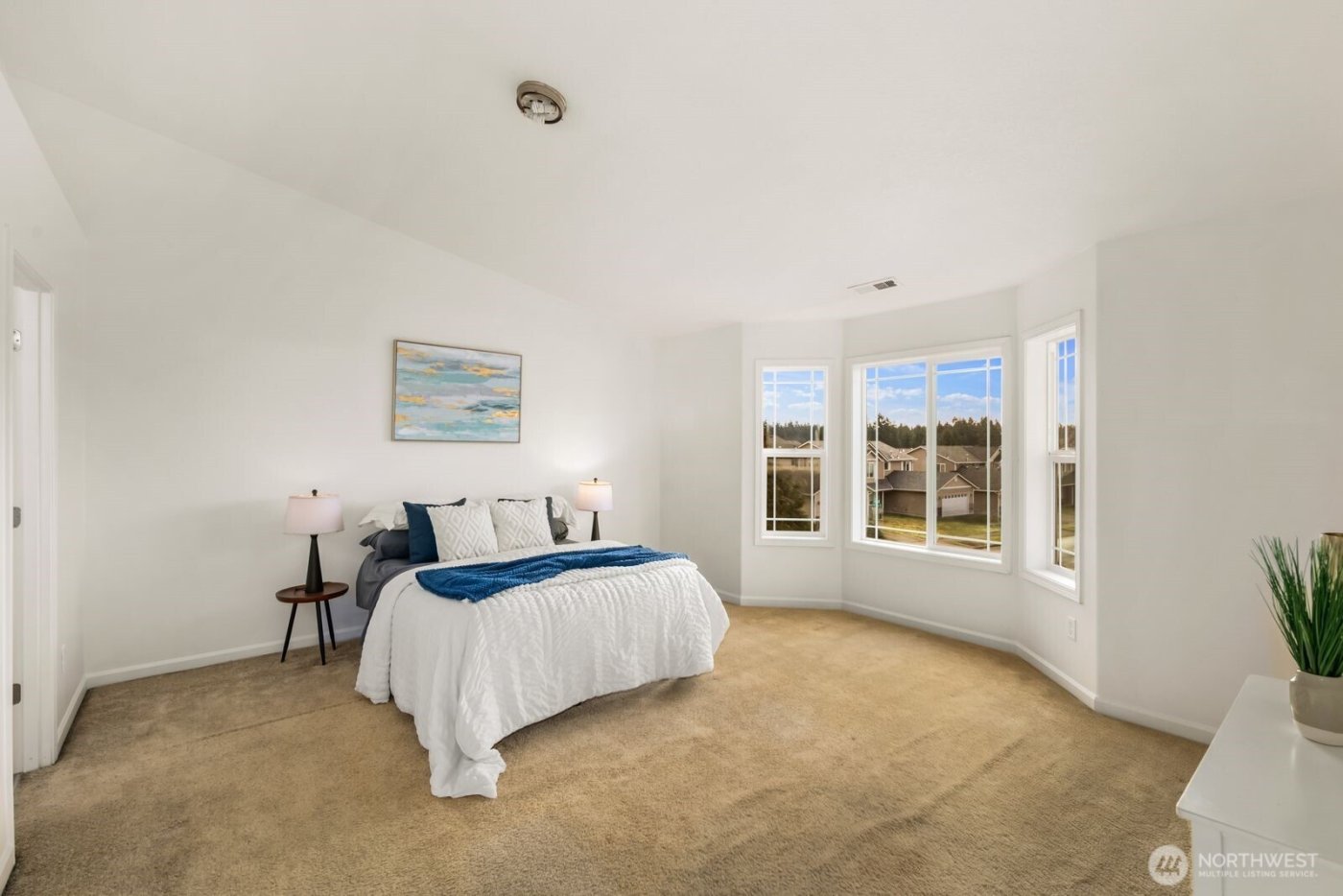 7128 34th Avenue NE, Olympia, WA 98516-1407