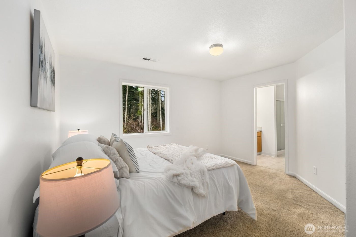 7128 34th Avenue NE, Olympia, WA 98516-1407