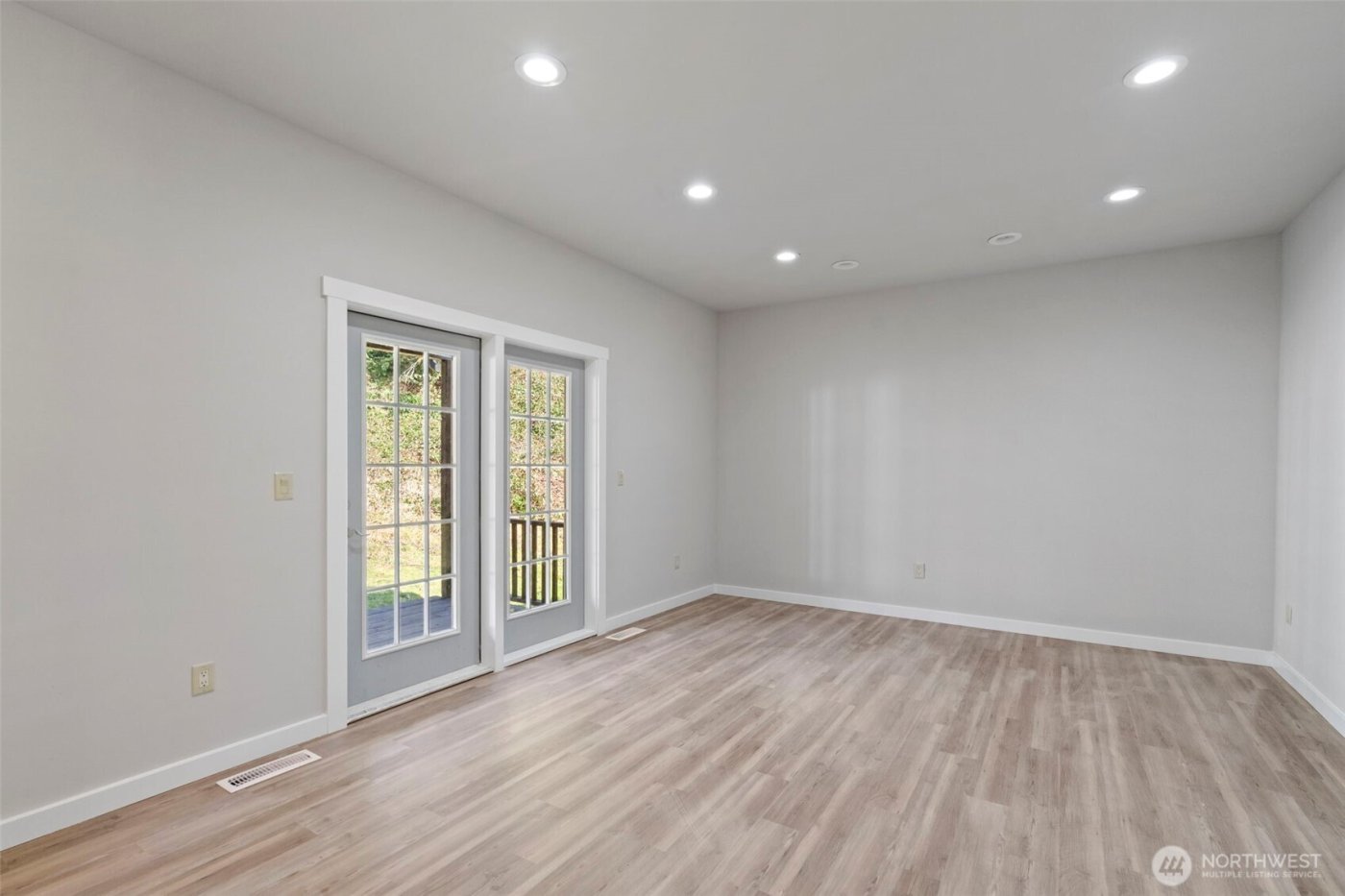 5871 WA-508 , Morton, WA 98356