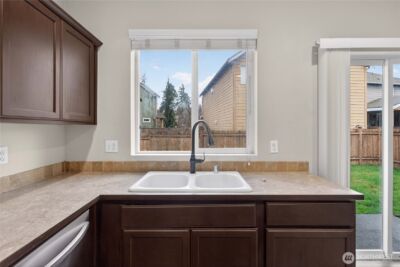 11411 129th Street E, Puyallup, WA 98374-3125 - Photo 16