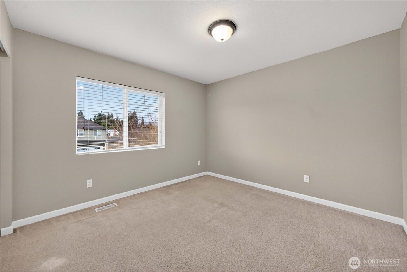 11411 129th Street E, Puyallup, WA 98374-3125