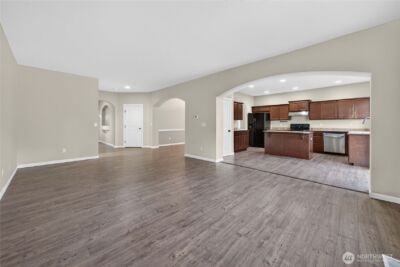 11411 129th Street E, Puyallup, WA 98374-3125 - Photo 5