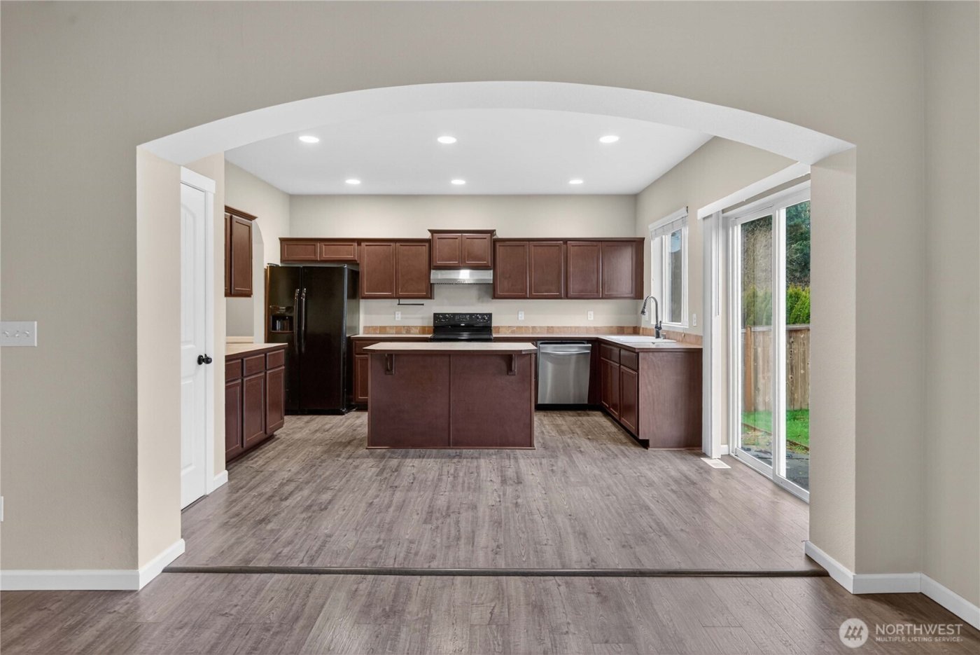 11411 129th Street E, Puyallup, WA 98374-3125