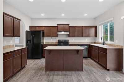 11411 129th Street E, Puyallup, WA 98374-3125 - Photo 8