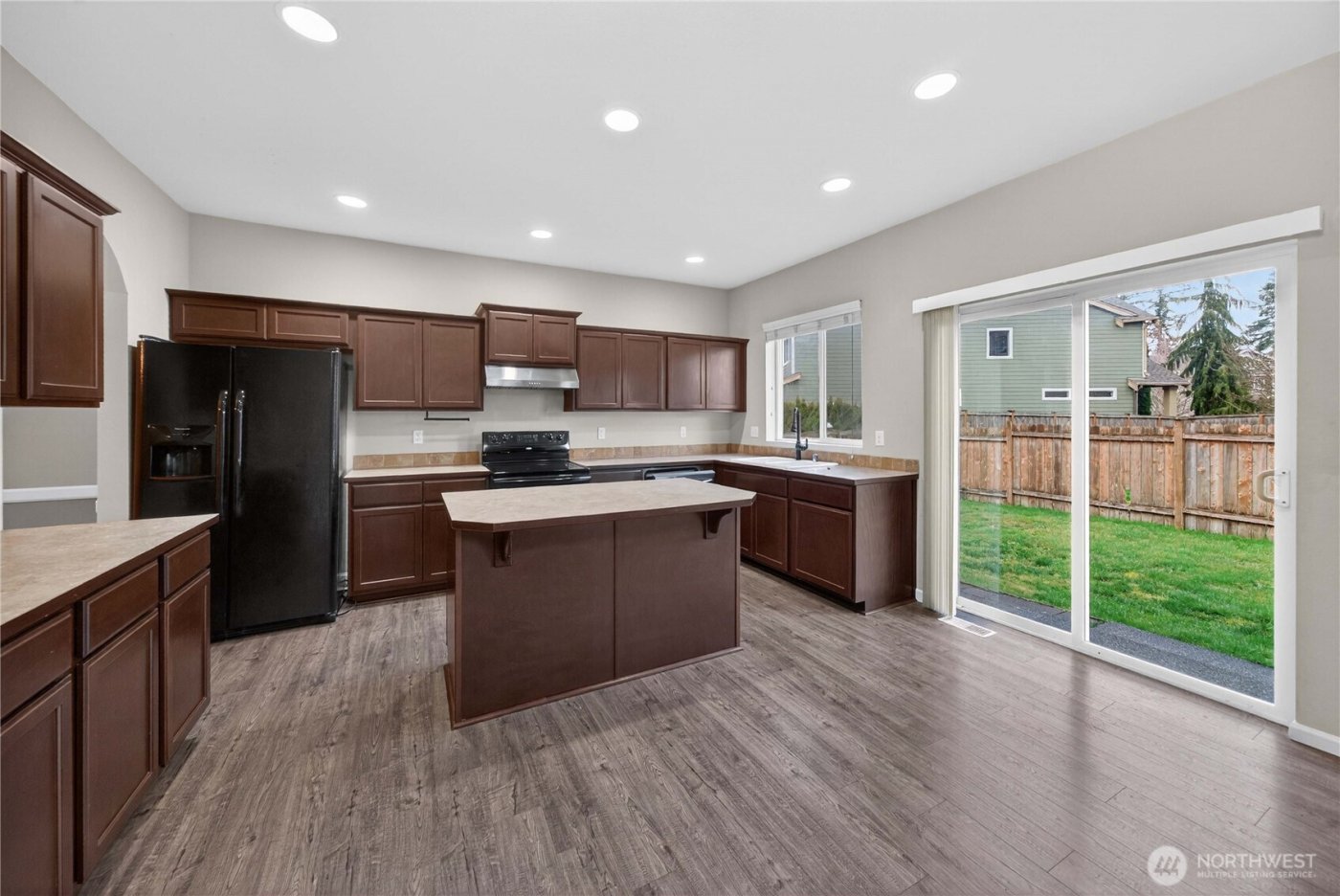 11411 129th Street E, Puyallup, WA 98374-3125