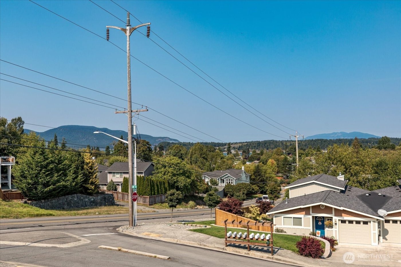 2119 20th Street , Anacortes, WA 98221