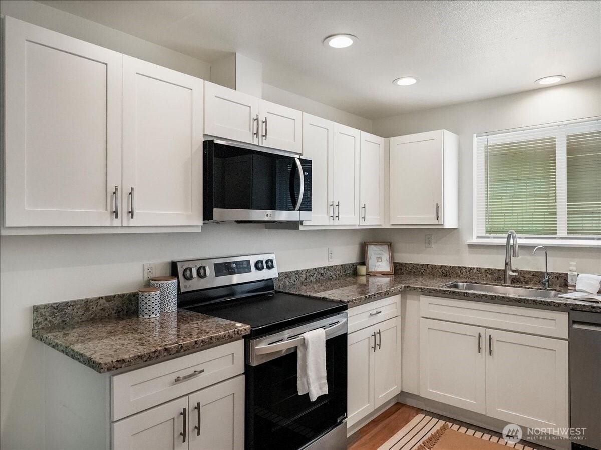 3724 N Villard Street , Tacoma, WA 98407