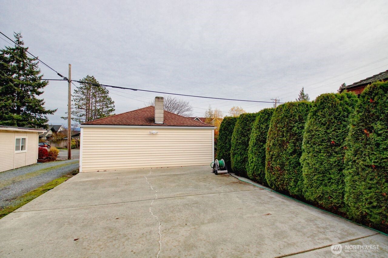 1102 17th Street , Anacortes, WA 98221