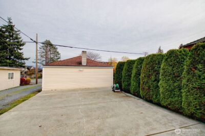 1102 17th Street , Anacortes, WA 98221 - Photo 3