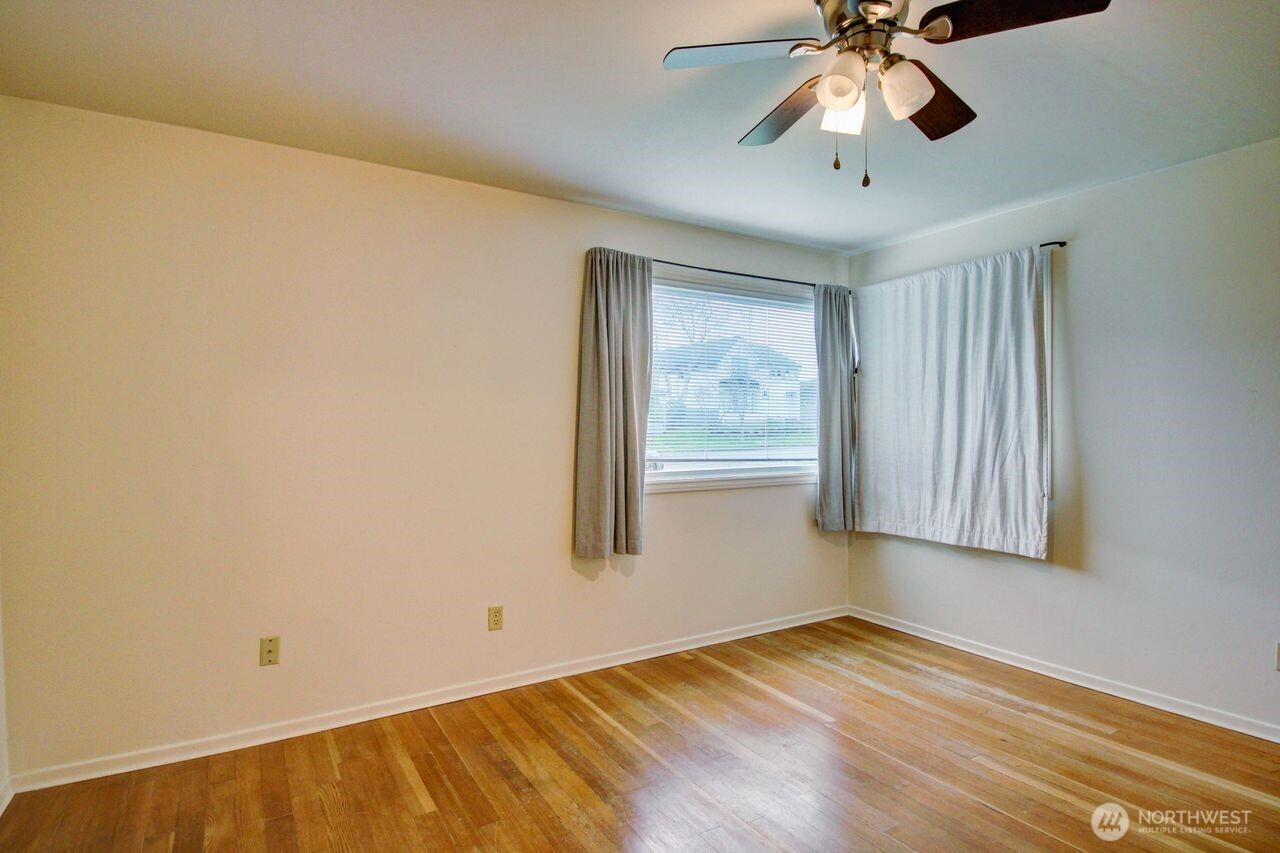 1102 17th Street , Anacortes, WA 98221