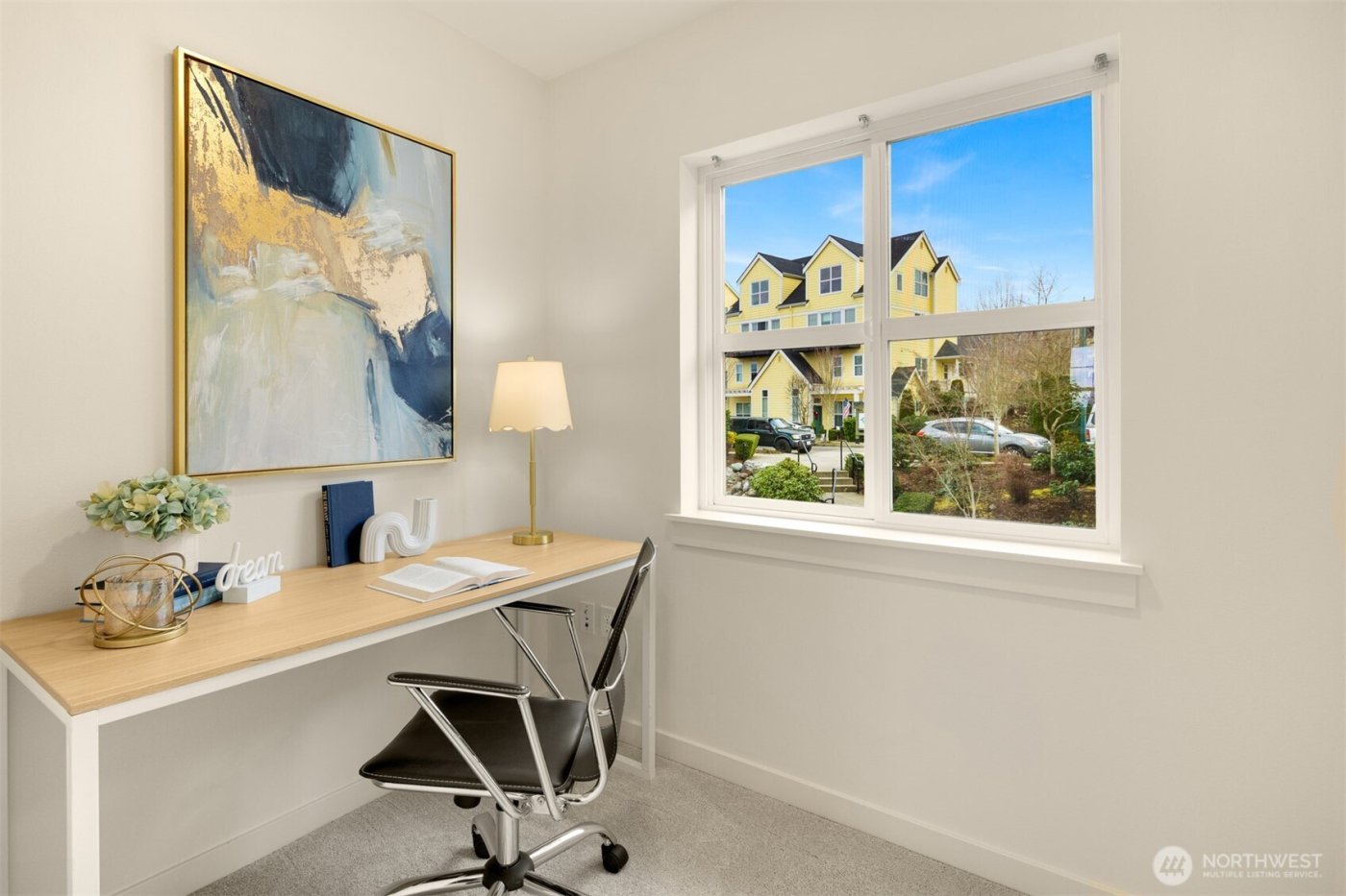 1937 18th Place NE, Issaquah, WA 98029