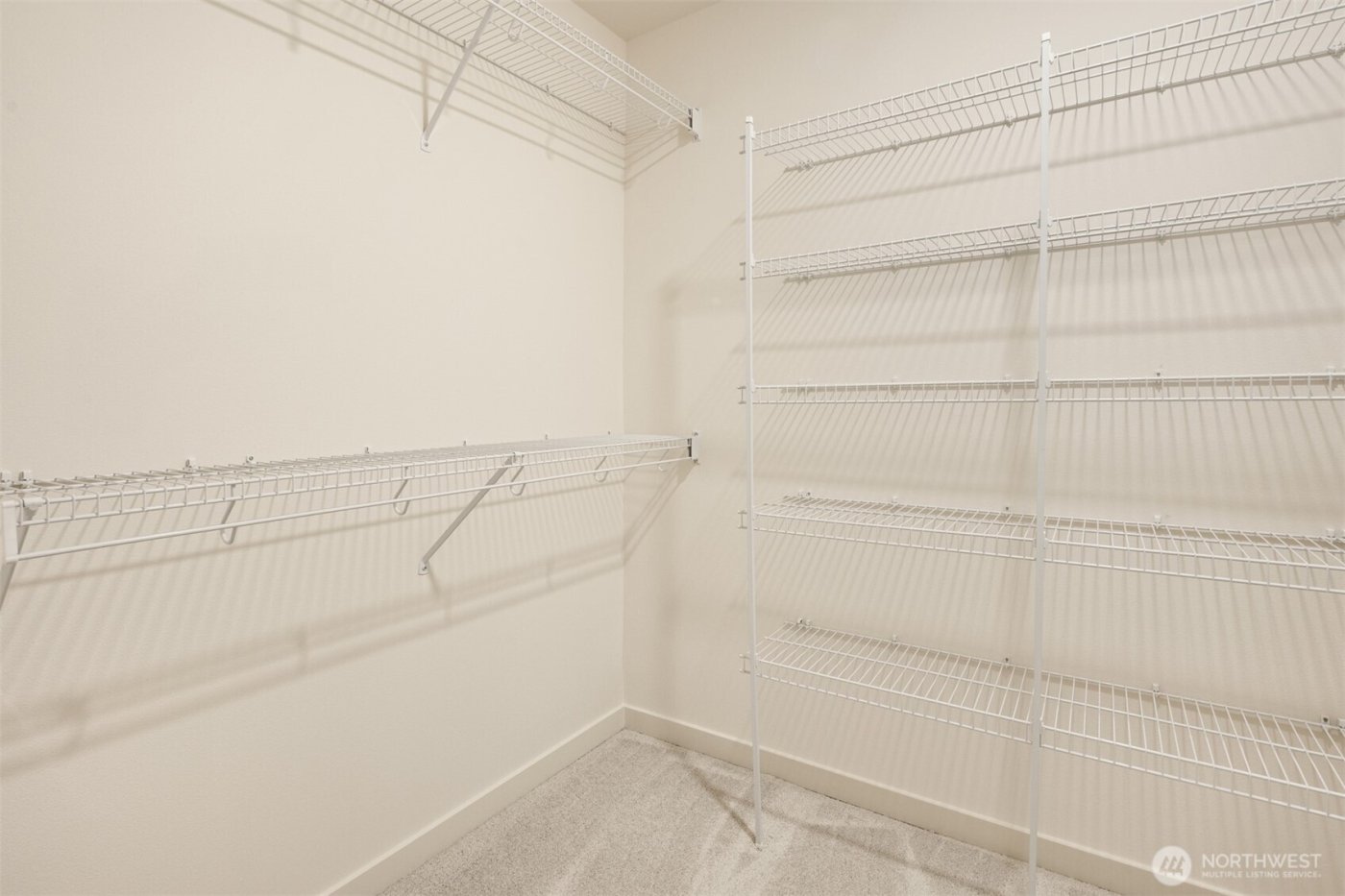 1937 18th Place NE, Issaquah, WA 98029