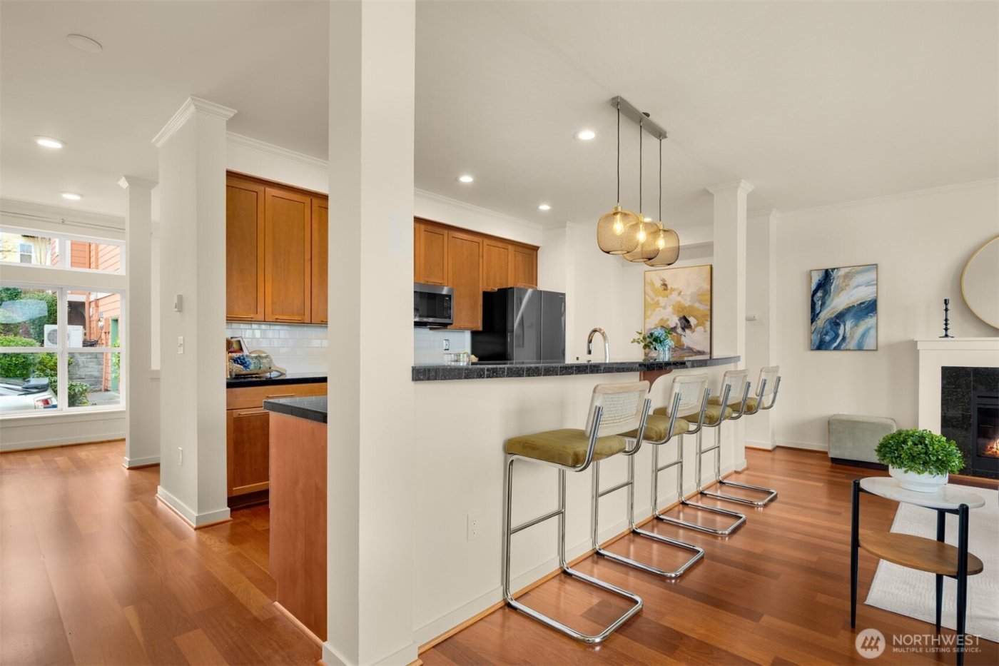 1937 18th Place NE, Issaquah, WA 98029